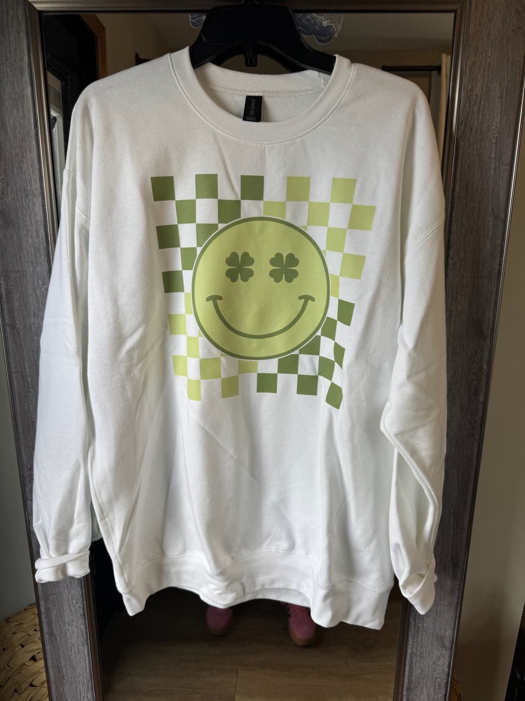 CHECKED SMILEY FACE ADULT CREW