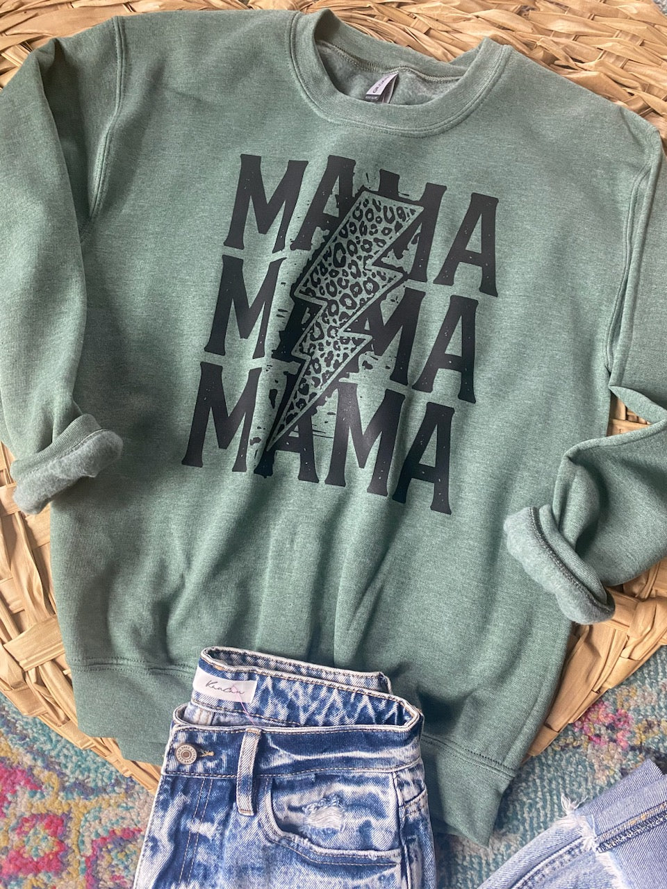 LIGHTENING MAMA CREWNECK
