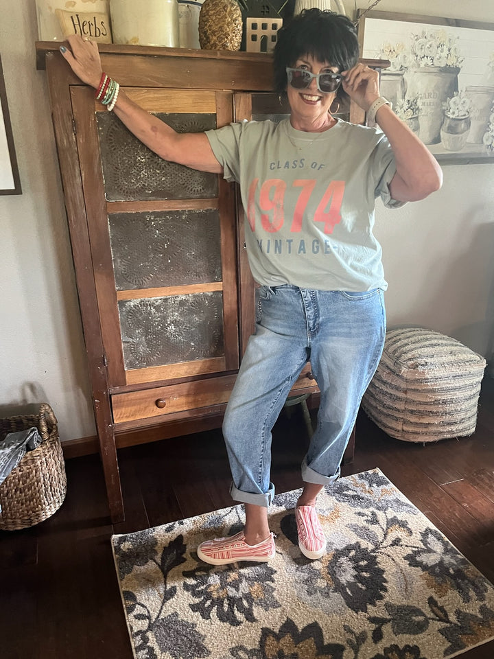 CLASS OF VINTAGE TEE PRE-ORDER