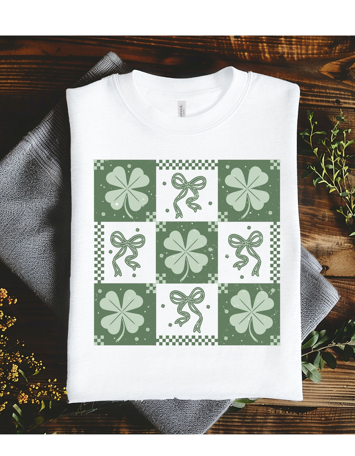 CLOVERS & BOWS ADULT TEE