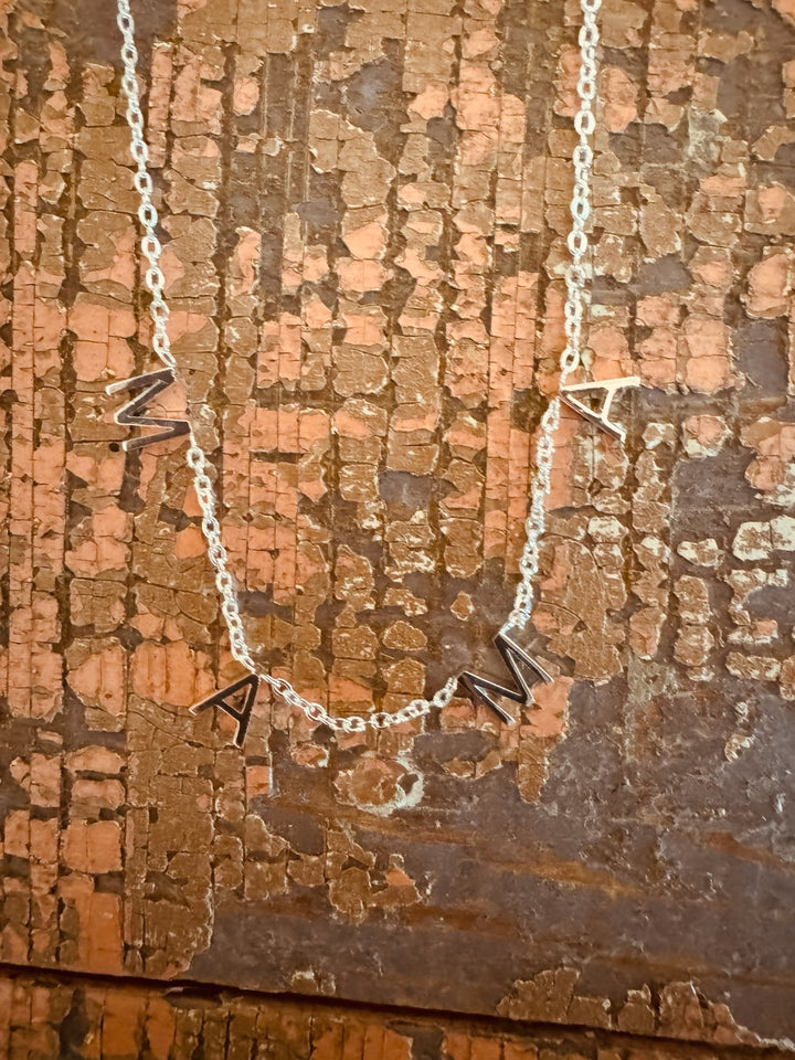 MAMA NECKLACE