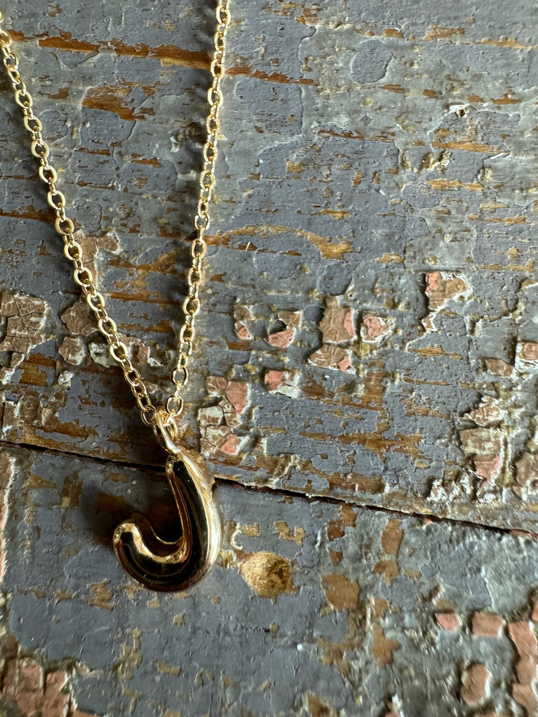 BUBBLE INITIAL NECKLACE