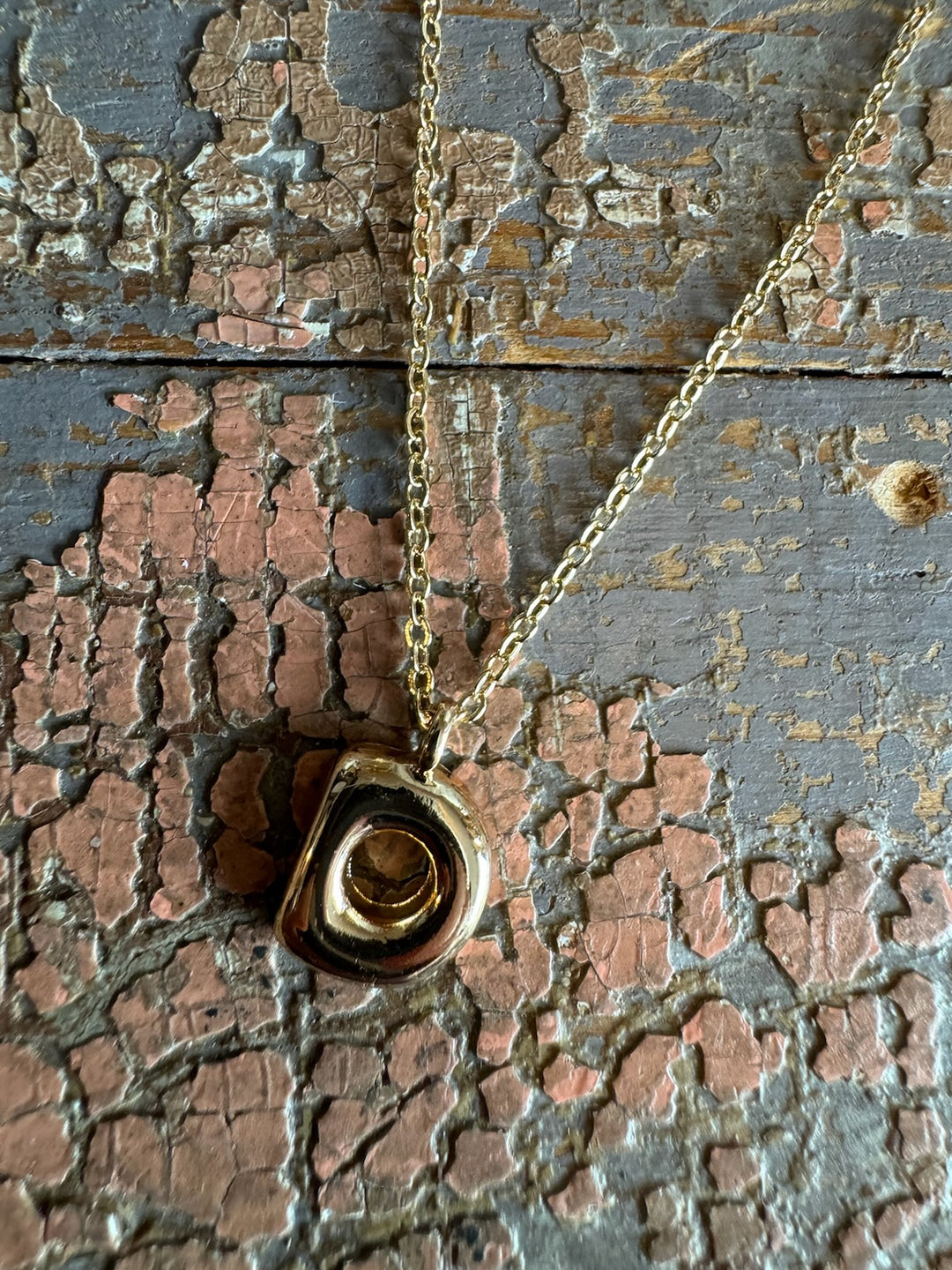 BUBBLE INITIAL NECKLACE