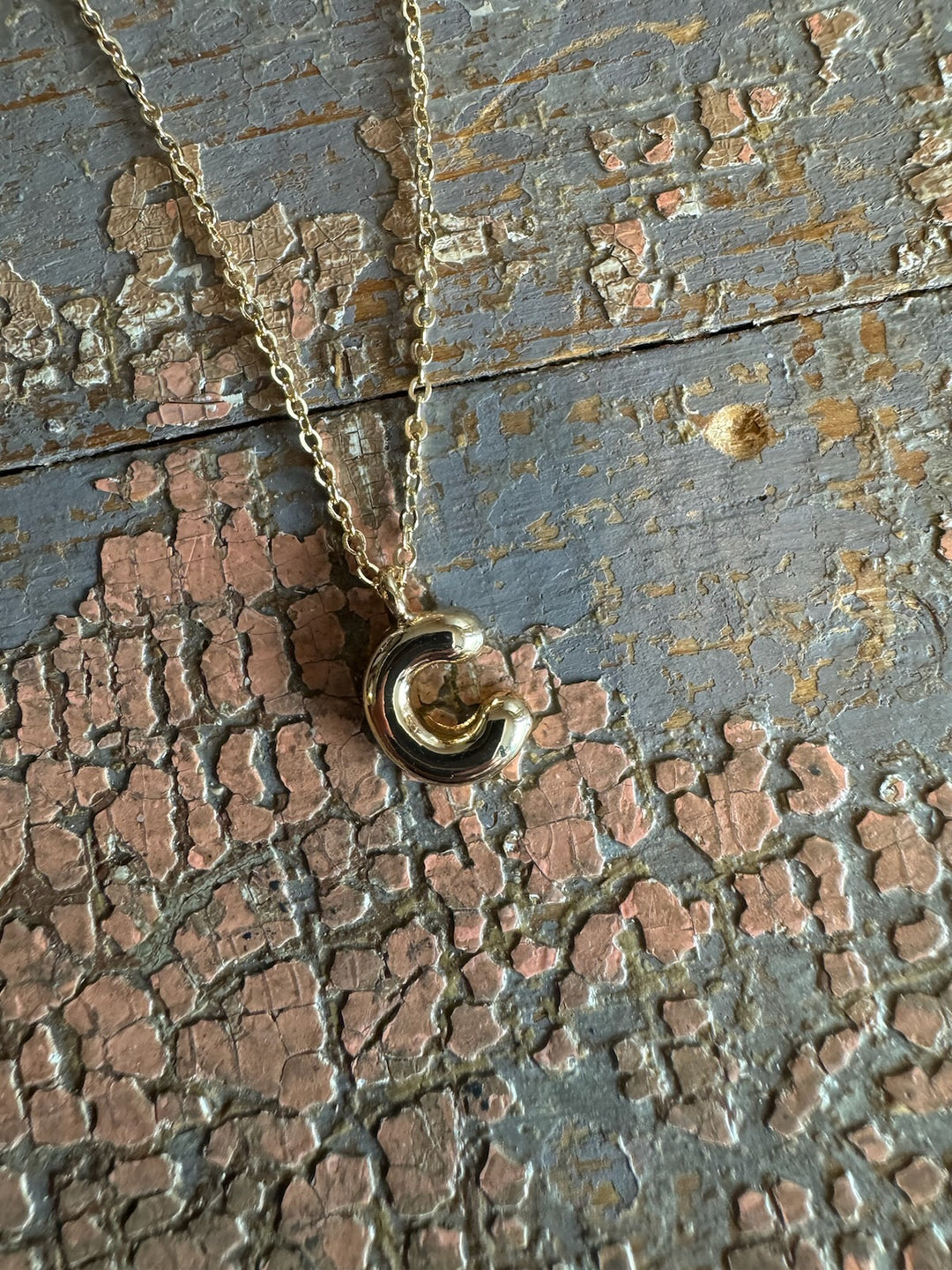 BUBBLE INITIAL NECKLACE