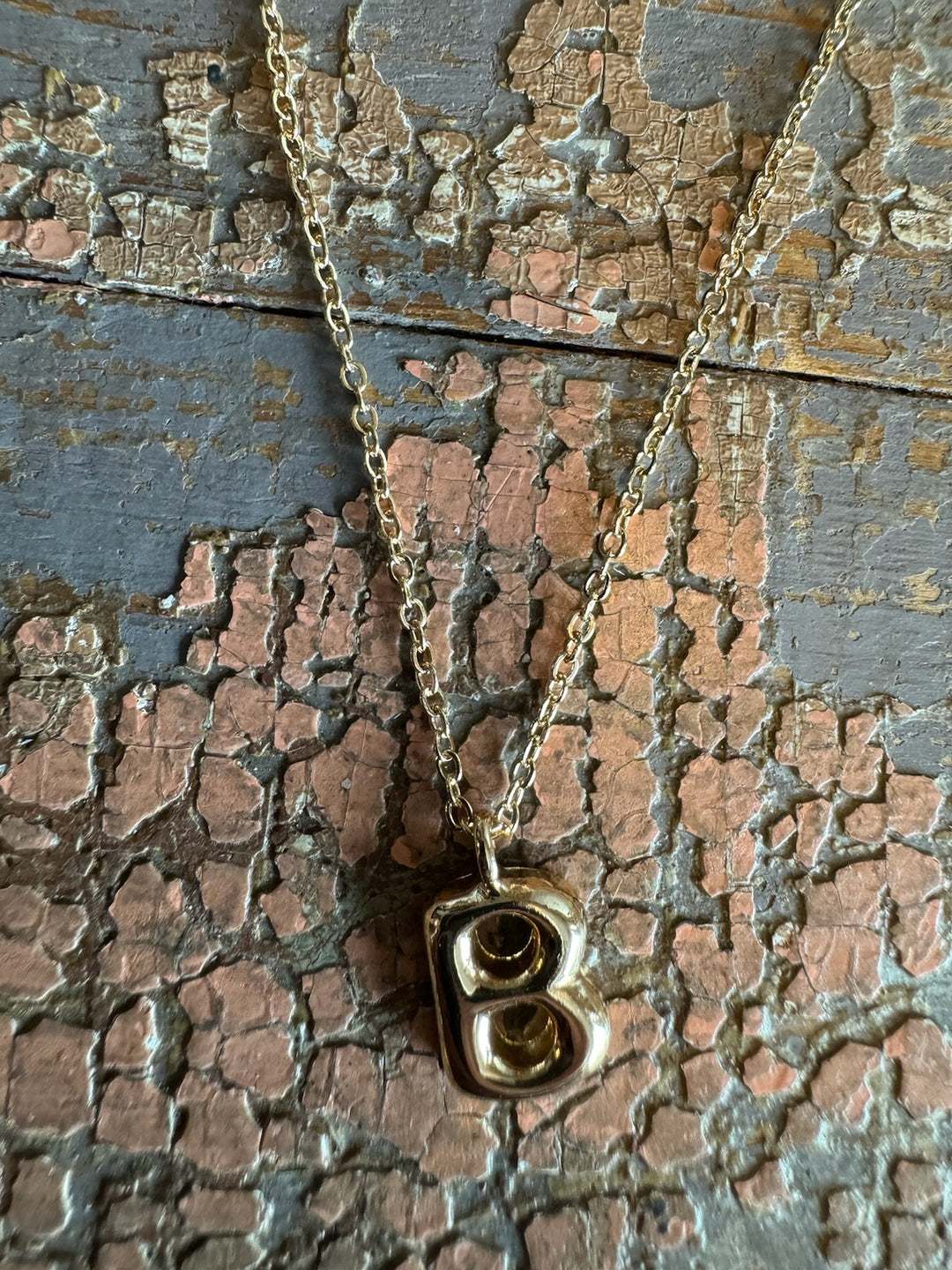 BUBBLE INITIAL NECKLACE