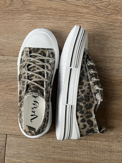 WILD THING KICKS