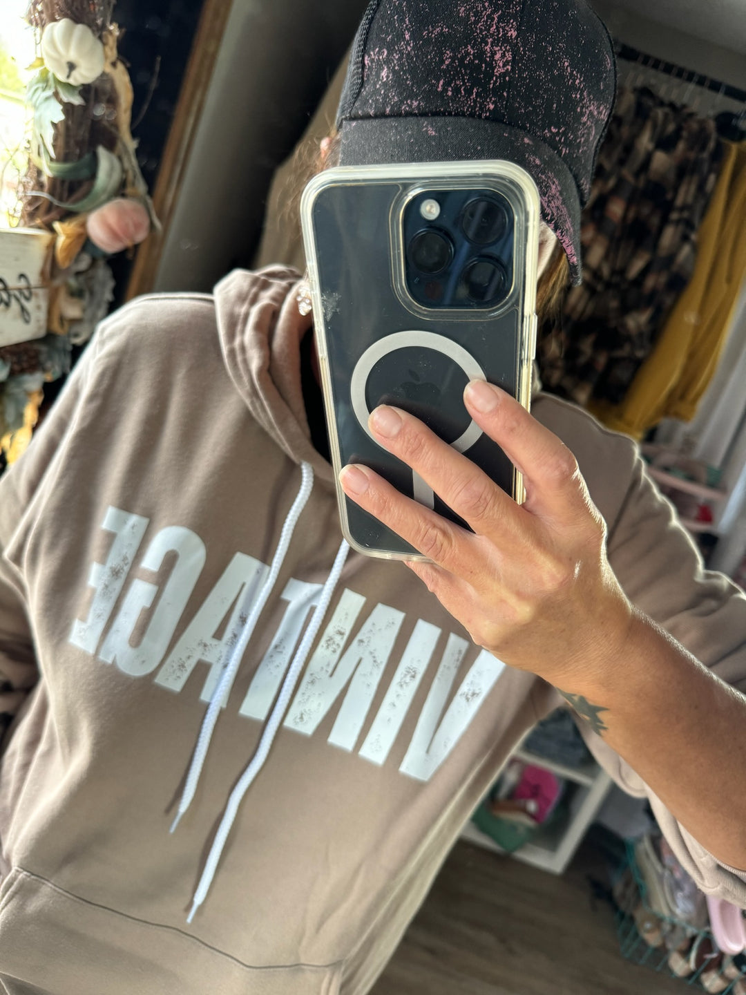 VINTAGE HOODIE