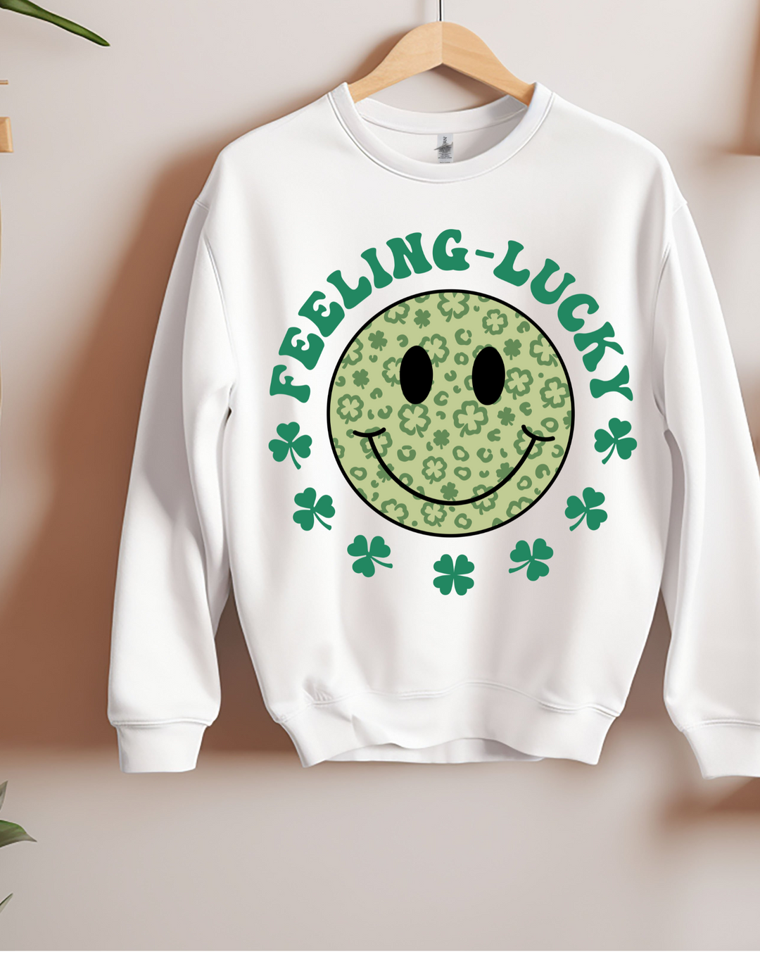 FEELING LUCKY FACE ADULT CREW
