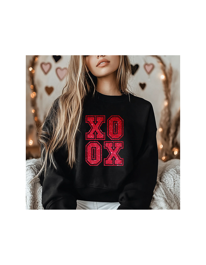 XOXO VDAY ADULT CREWNECK PRE-ORDER